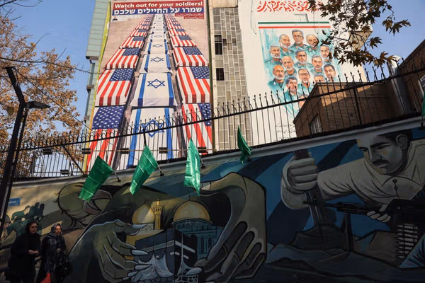 Senators say US will hit Iran if it rebuilds nuclear, missile programs