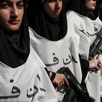 اشغال فضاهای شهری؛ بازگشت به دهه ۶۰ زیر سایه پروپاگاندای جنگ