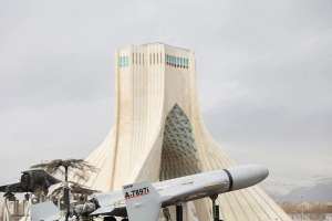 پایان جنگ، حفظ فشار؛ بگذارید جمهوری اسلامی از درون فرو بپاشد
