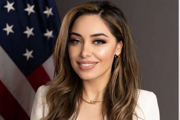 مورا نامدار، آمریکایی ایرانیتبار، دستیار وزیر امور خارجه آمریکا شد