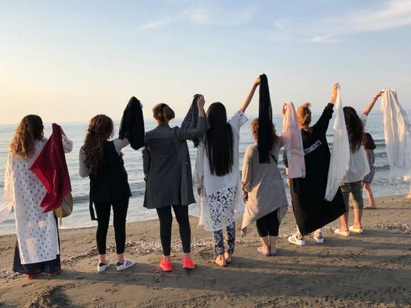 نشریه شارلی ابدو: کارزار بگذارید حرف بزنیم واکنشی به بزدلی در برابر اتهام اسلامهراسی است