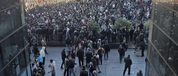 طلاب جامعات طهران يدعون إلى تنظيم تجمعات احتجاجية غدًا الثلاثاء