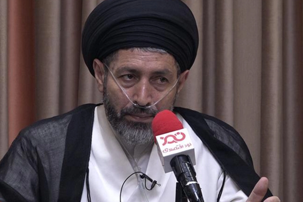 برلماني إيراني: من يبحث عن الآلات الموسيقية والنظارات الشمسية عليه أن يرحل من إيران