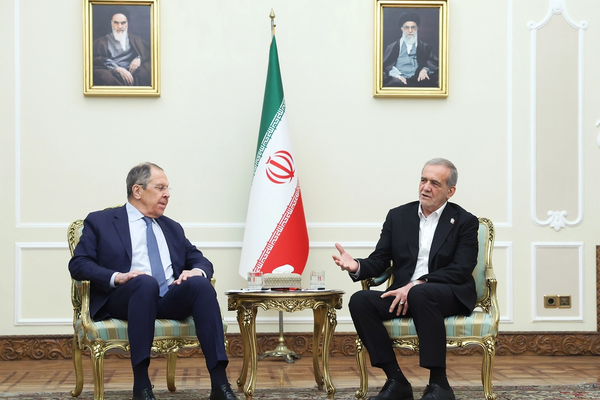 Iran advocates closer ties with Russia as Lavrov visits Tehran