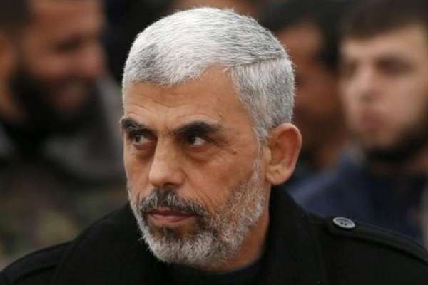 بعد انتقادات واسعة.. طهران تتراجع عن تسمية أحد شوارعها باسم "يحيى السنوار"