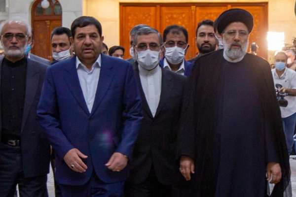 Iran’s Raisi Assembles Unwieldy, Non-Expert Economic Team