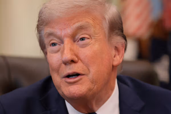 ترامپ: مینگذاری در تنگه هرمز برای جمهوری اسلامی ضرر خواهد داشت، نه آمریکا