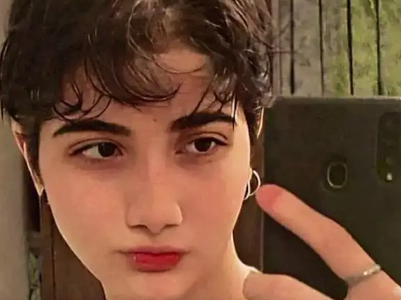 خبرگزاری ایرنا: آرمیتا گراوند دانشآموز تهرانی درگذشت