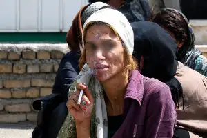 Counterfeit drugs kill 7,000 people annually in Iran