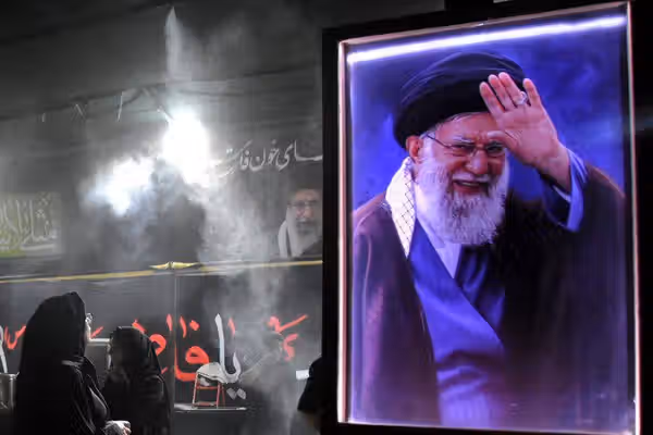 از عکس پارهشده ۷۸ تا تابوتگردانی ۱۴۰۵؛ ۱۸ تیر و پایان خامنهای