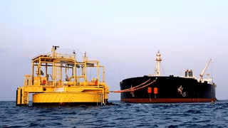 Iran's oil loadings plunge 70% amid Israeli retaliation threats