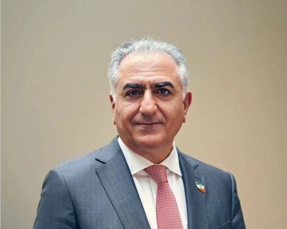 ولي عهد إيران السابق يحث مواطني بلاده لإظهار معارضتهم للنظام تزامنا مع " آخر أربعاء"