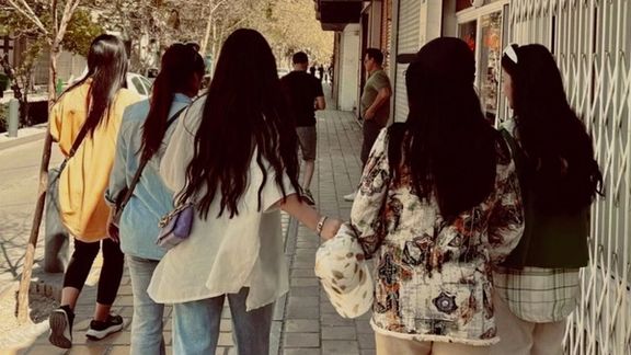 موسسه مطالعات زنان از پزشکیان خواست لایحه حجاب اجباری را از مجلس پس بگیرد