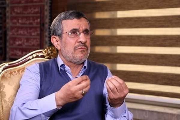 Ahmadinejad Denies Seeking Political Power In Iran