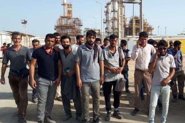 Minimum Wage In Iran Only Enough For Nine Days: Official