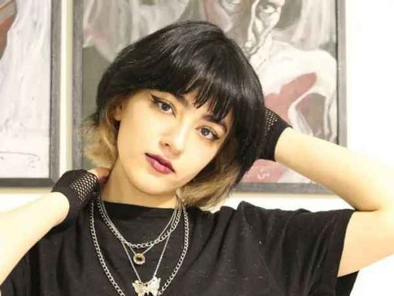 وثائق سرية: رجال الأمن الإيراني تحرشوا جنسيا بالطفلة المحتجة نيكا شاكرمي ثم قتلوها