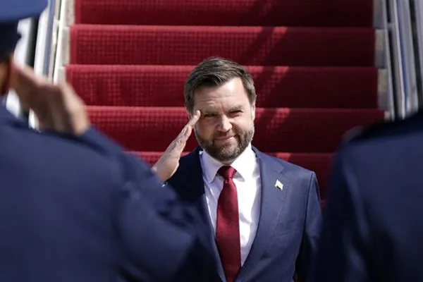 یک منبع ارشد پاکستانی: جیدی ونس نقش کلیدی در آغاز مذاکرات داشته است