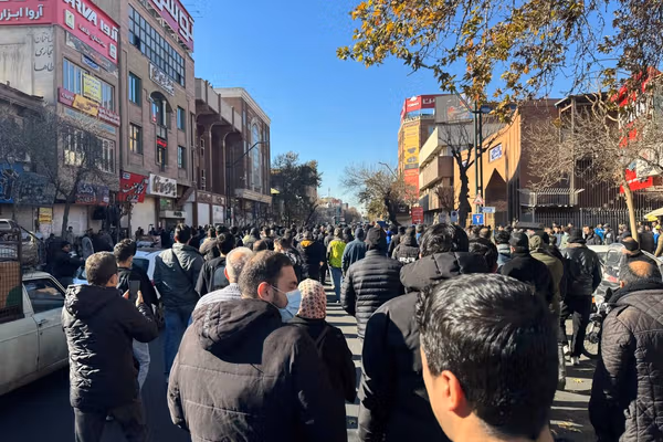 آیا ایران به «لحظه گورباچف» خود نزدیک شده است؟