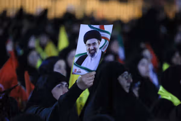 مجتبی خامنهای و جای خالی دیکتاتور