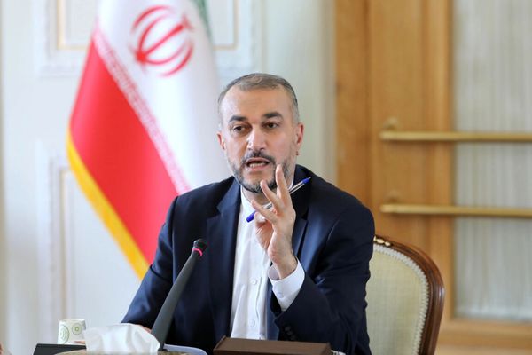 وزير الخارجية الإيراني: رفع العقوبات عن الحرس الثوري قضية رئيسية في المحادثات النووية