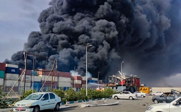 پزشکیان دنبال مقصر انباشت کالا در گمرک میگردد؛ دولت مسئول اداره گمرک است