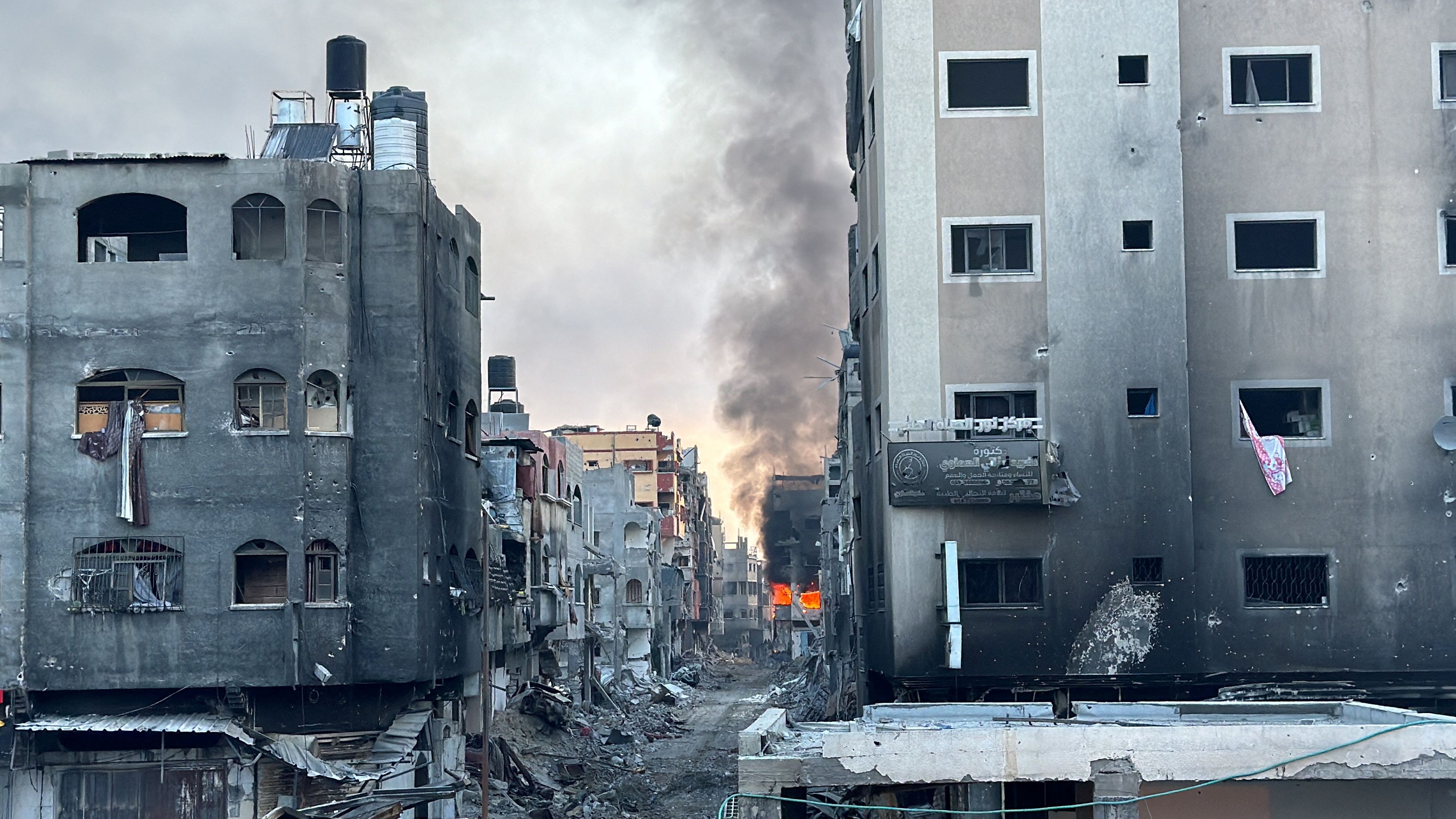 هم‌زمان با تداوم حملات اسرائیل به غزه، تلاش‌ها برای آتش‌بس شدت گرفت