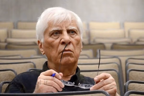 بهرام بیضایی، نویسنده و کارگردان سرشناس، درگذشت