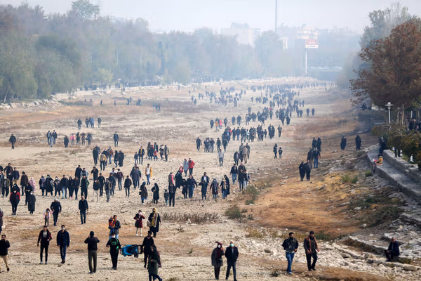 مدیرکل محیط زیست اصفهان: مرگ تالاب گاوخونی به نقطه بیبازگشت رسیده است