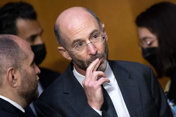 رابرت مالی: برنامه هستهای تهران عقب افتاد اما نابود نشد