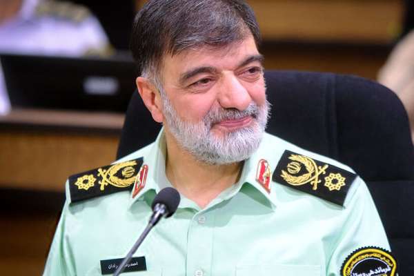 القائد العام للشرطة الإيرانية: أوقفنا 6500 شخص منذ بداية الحرب بتهم "التجسس والخيانة"