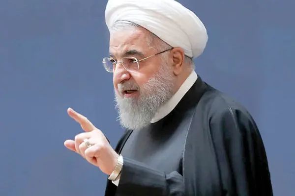 الرئيس الإيراني السابق: إحياء الاتفاق النووي كان ممكنًا قبل عام