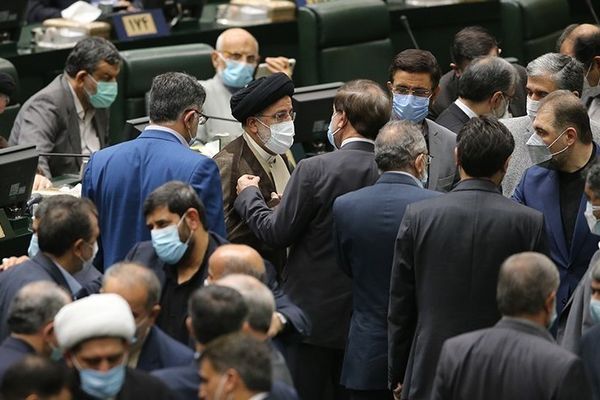 Iran To Give 'Individuals' 3.5bB Euros Of Oil To Sell For The Military