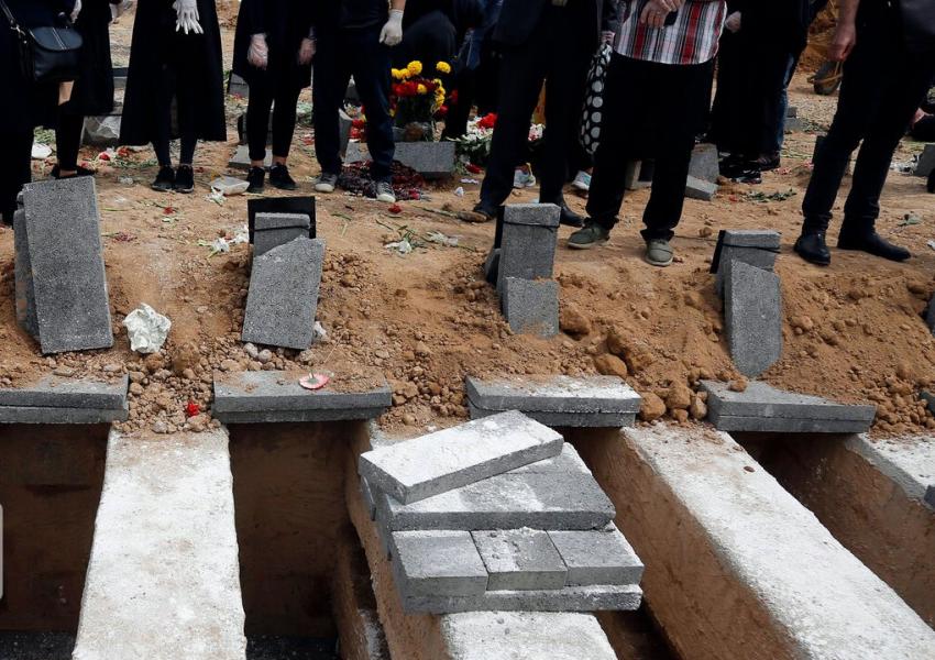 "الصحة" الإيرانية: تسجيل أعلى معدل للوفيات منذ جائحة كورونا بـ542 شخصًا خلال 24 ساعة