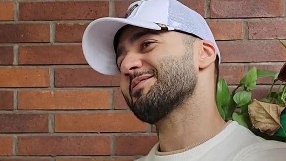 اختصاصی؛ ضرب و جرح توماج صالحی هنگام بازداشت مجدد و قبلِ تحویل به زندان دستگرد