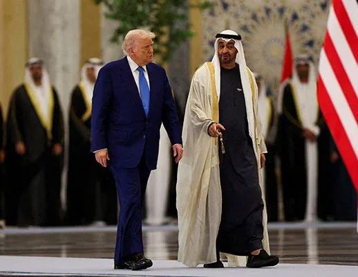 وال استریت ژورنال: امارات در حال آمادگی برای کمک به آمریکا برای بازگشایی تنگه هرمز است