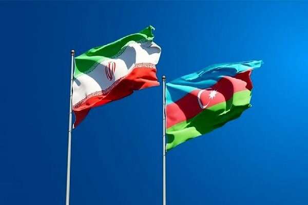 وصفته بـ "الإجراء غير الأخلاقي".. طهران تحتج على طرد 16 طالبة إيرانية من أذربيجان