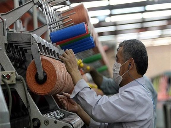 اخراج ۱۱۰ کارگر کارخانه نساجی بروجرود؛ ۲۵ نفر به دلیل حضور در اعتراضات بیکار شدند