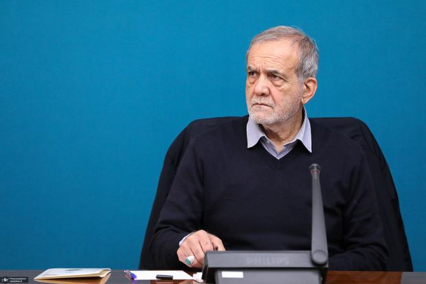 مسعود پزشکیان: کشورهای منطقه را برادران خود می‌دانیم