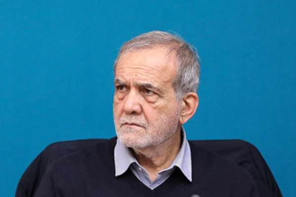 مسعود پزشکیان: کشورهای منطقه را برادران خود میدانیم