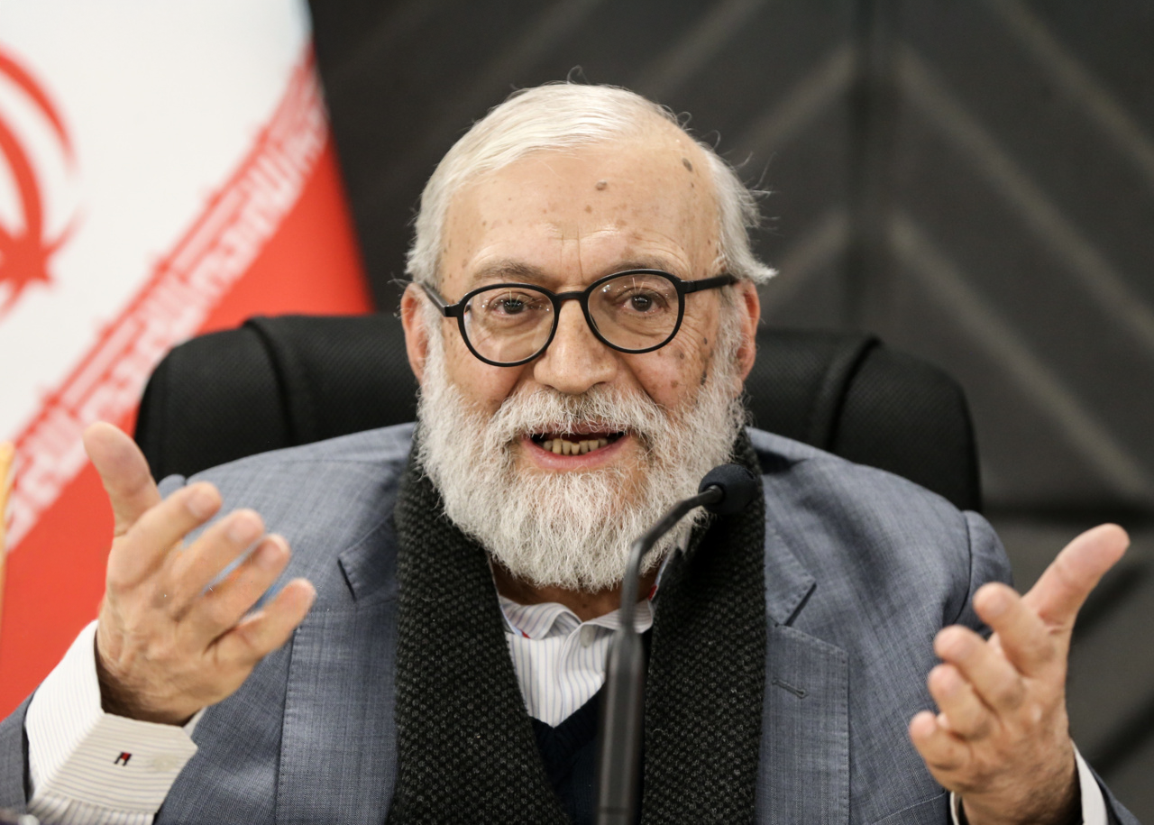 محمدجواد لاریجانی: برای ساخت سلاح از آمریکا اجازه نمی&zwnj;گیریم
