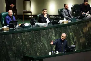 Pezeshkian nominates missile-industry veteran as defense minister