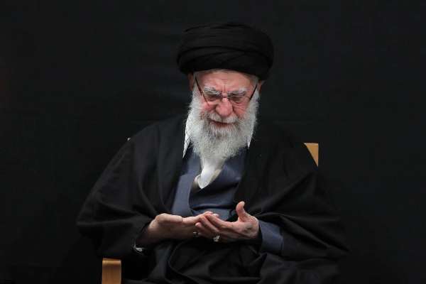 تایمز: علی خامنهای در صورت تشدید ناآرامیها در ایران قصد فرار به مسکو را دارد