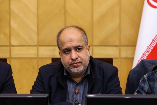 خضریان، نماینده تهران: ظرفیتهای زیادی برای انجام اقدامات نظامی غیرقابل پیشبینی داریم