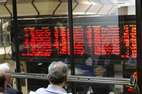 رئيس السلطة القضائية في إيران: الأدلة تظهر أن أداء البورصة "غير طبيعي"