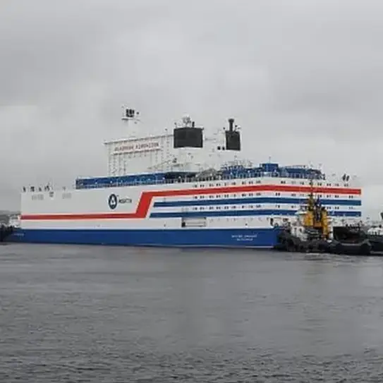 شرکت روساتم: برای ساخت نیروگاههای هستهای شناور در حال مذاکره با ایران هستیم