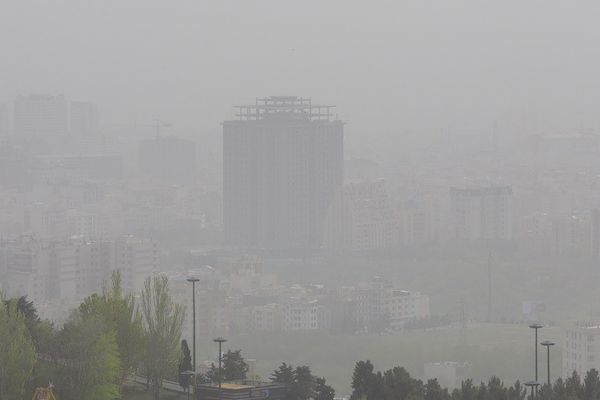 Iran's Use Of Dirty Fuels Continues Despite End Of Cold Season