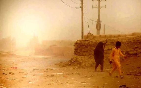 دانشگاه پزشکی زابل: طوفان گرد و خاک باعث بیماریهای خطرناک مانند سل بین مردم شده