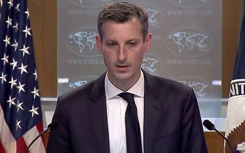 سخنگوی وزارت خارجه آمریکا: اعتراضات ایران را رصد میکنیم