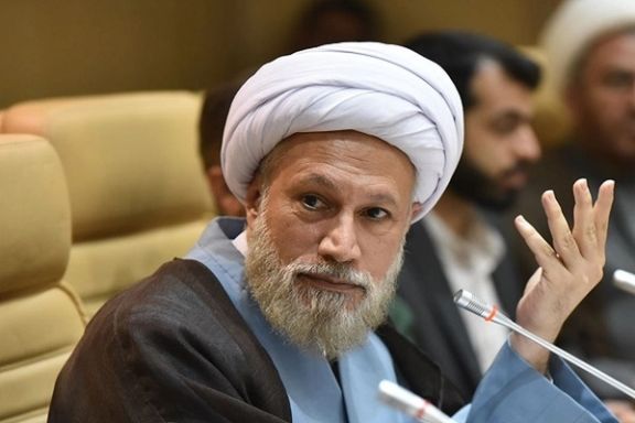 نماینده خامنهای در استان فارس: نظام ولایی ما برای اقتصاد فرهنگ و سیاست برنامه دارد