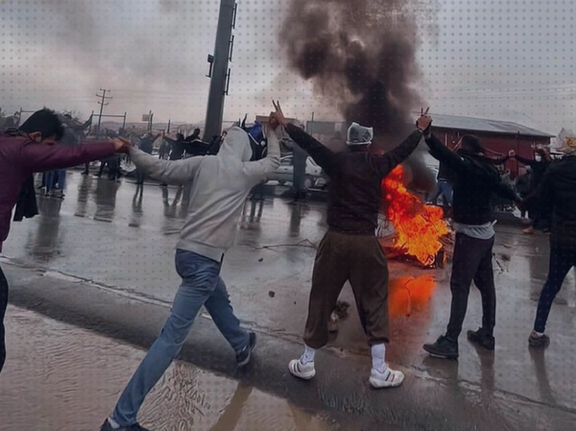 أجواء عسكرية وأمنية مشددة في جوانرود غربي إيران وسط تزايد عدد الجرحى واستمرار الاعتقالات